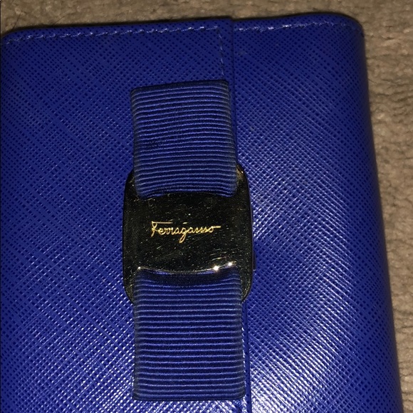 Excellent condition Ferragamo wallet - Picture 2 of 4